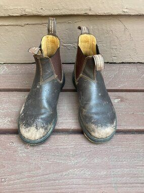 Brown Blundstones Women's Size 9